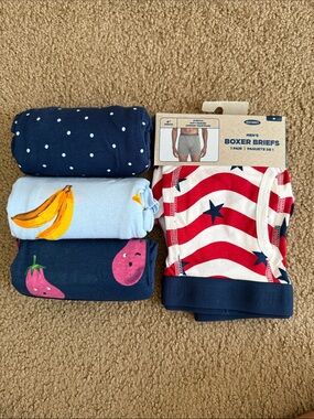 Old Navy lot of 4- Boxer Brief med